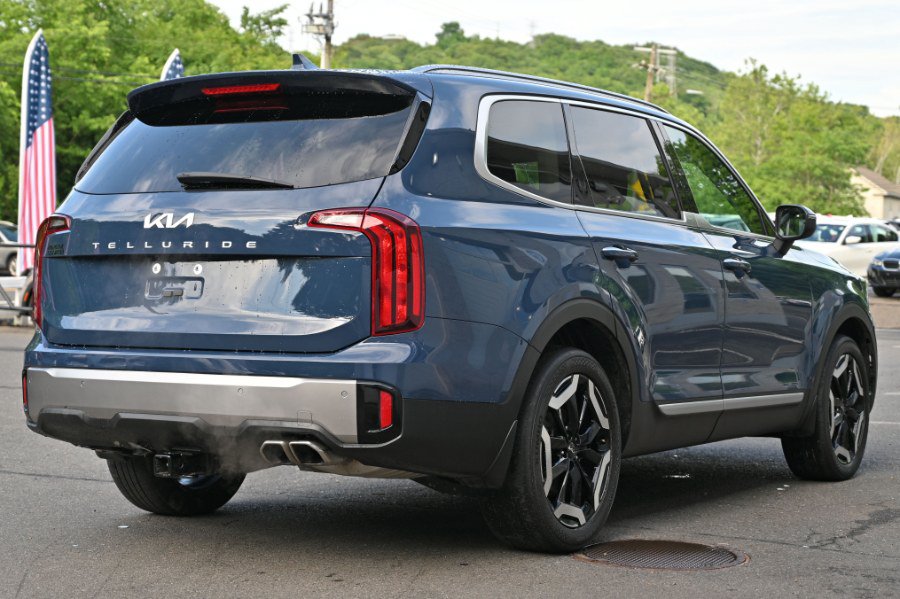 Used 2025 Kia Telluride S FWD image 6