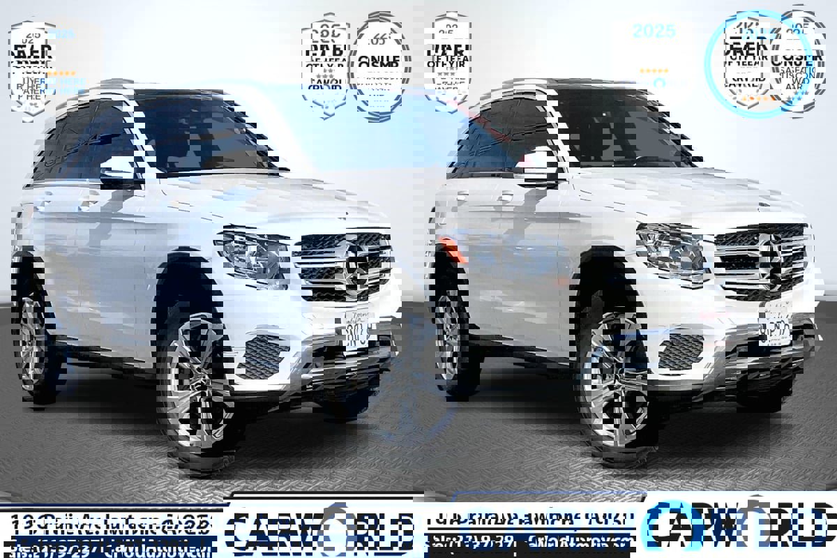 Used 2018 Mercedes-Benz GLC 300 SUV image 1