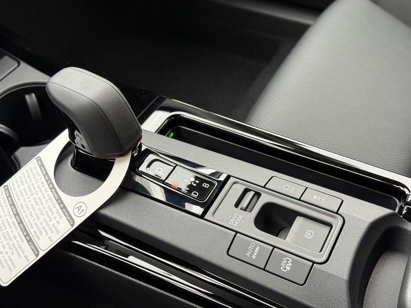 New 2026 Toyota Prius Plug-In Hybrid FWD image 14