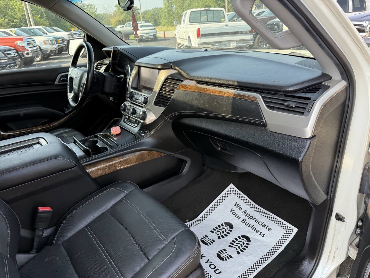 Used 2015 GMC Yukon XL Denali w/ Open Road Package image 30