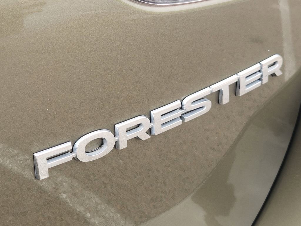 Certified 2024 Subaru Forester Limited AWD/4WD image 9