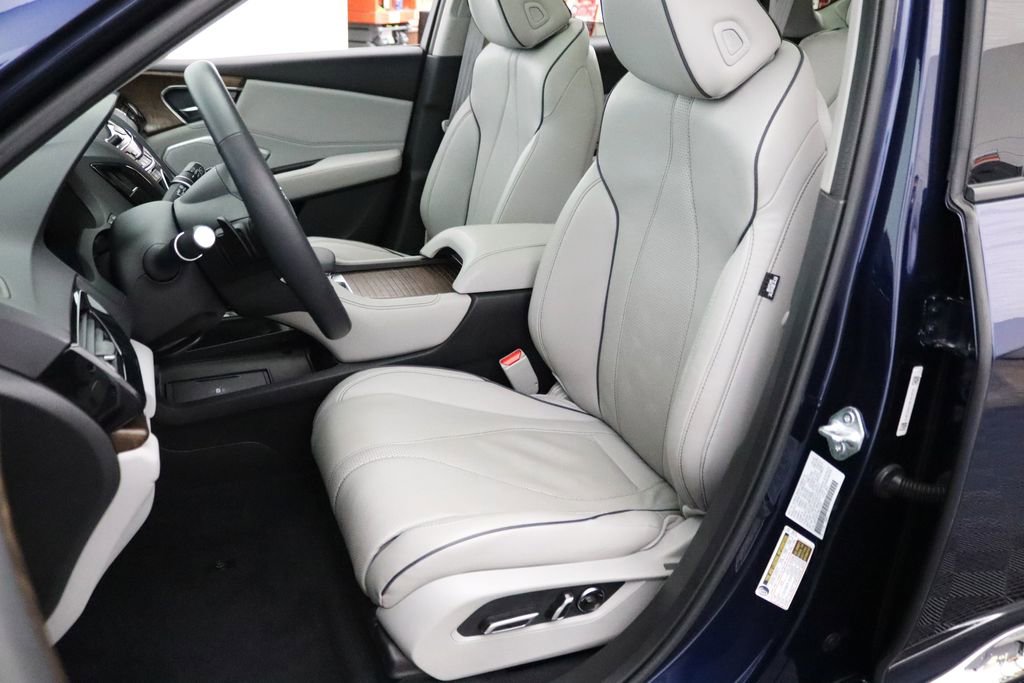 Used 2022 Acura RDX AWD w/ Advance Package image 2