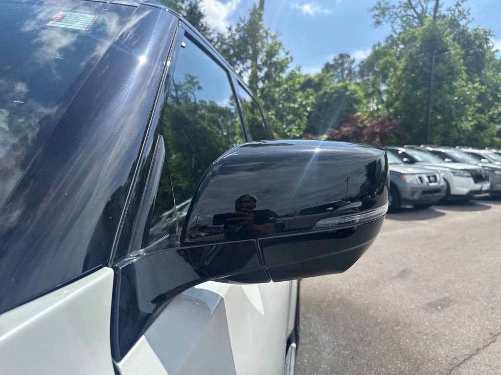 New 2026 Nissan Armada PRO-4X AWD/4WD image 34