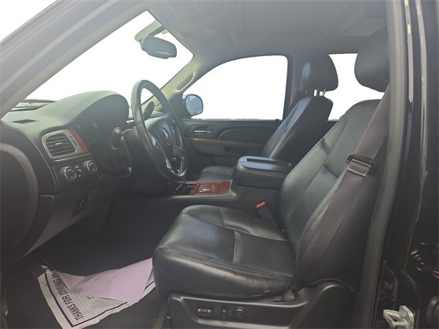 Used 2014 Chevrolet Tahoe LTZ image 9