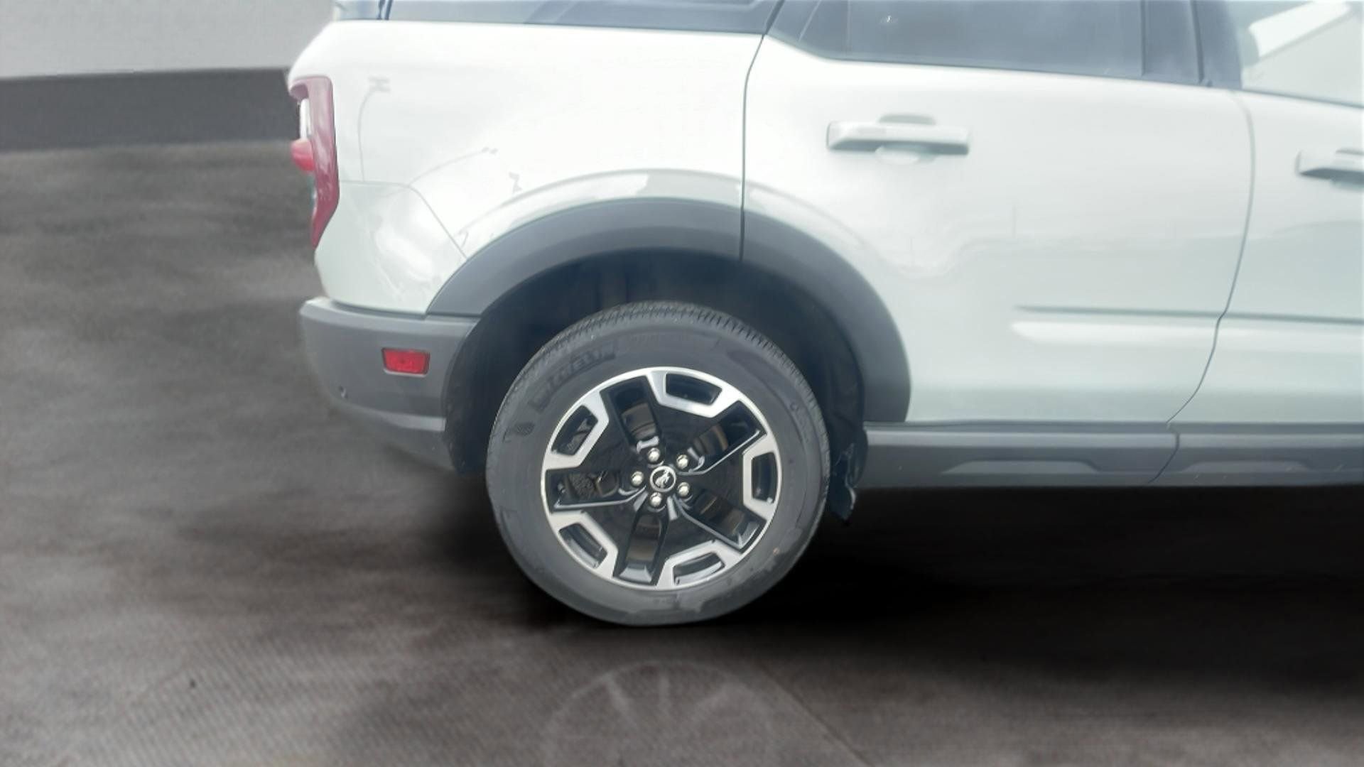 Used 2023 Ford Bronco Sport Outer Banks w/ Tech Package image 23