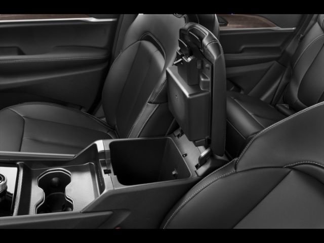 New 2026 Jeep Grand Cherokee Laredo X image 19