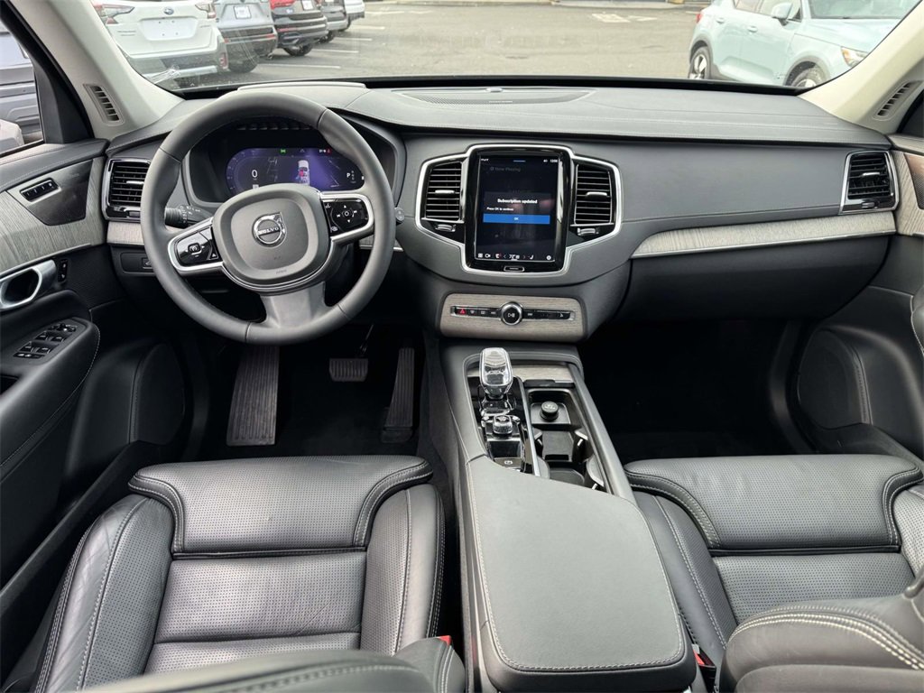Used 2024 Volvo XC90 B6 Ultimate image 11