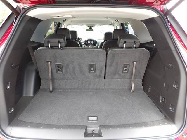 Certified 2019 Chevrolet Traverse LT w/ LT Premium Package AWD/4WD image 33