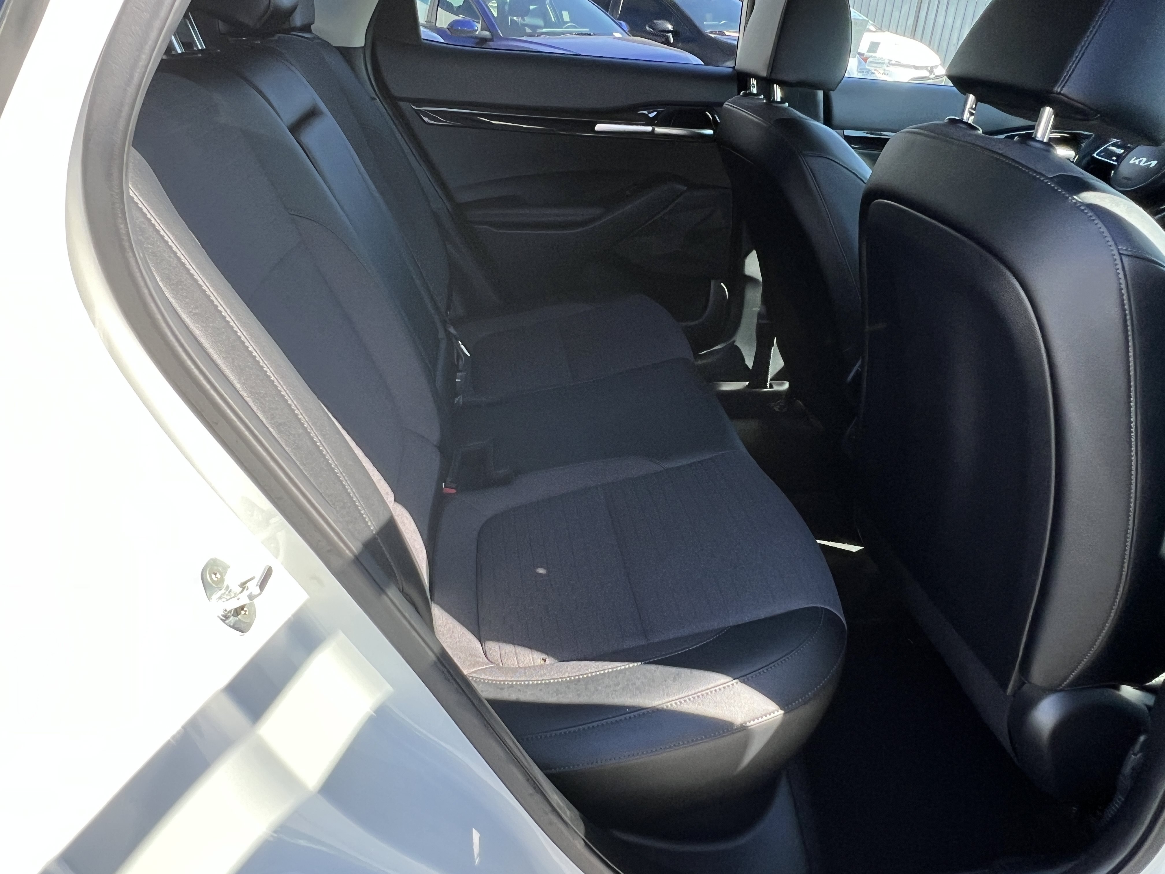 Certified 2023 Kia Seltos S w/ Navigation Package FWD image 19