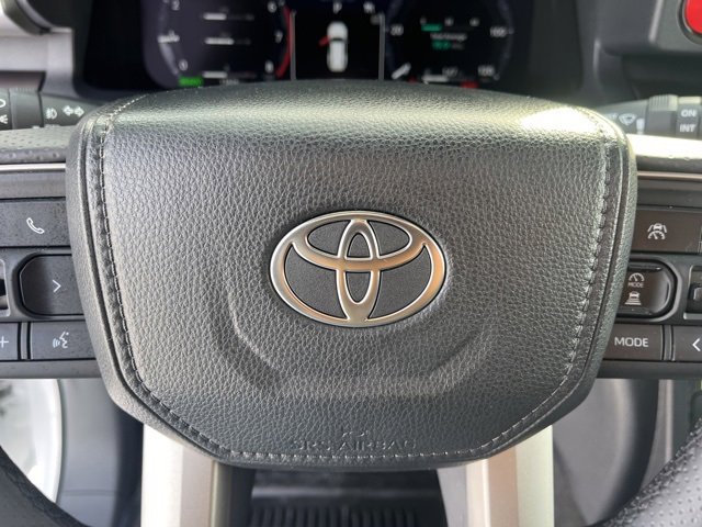 Used 2025 Toyota 4Runner TRD Off-Road Premium image 20