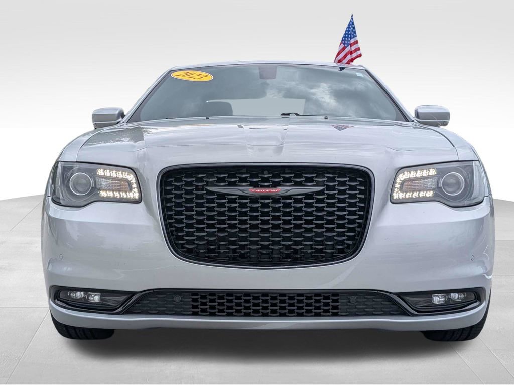 Used 2023 Chrysler 300 S RWD image 8