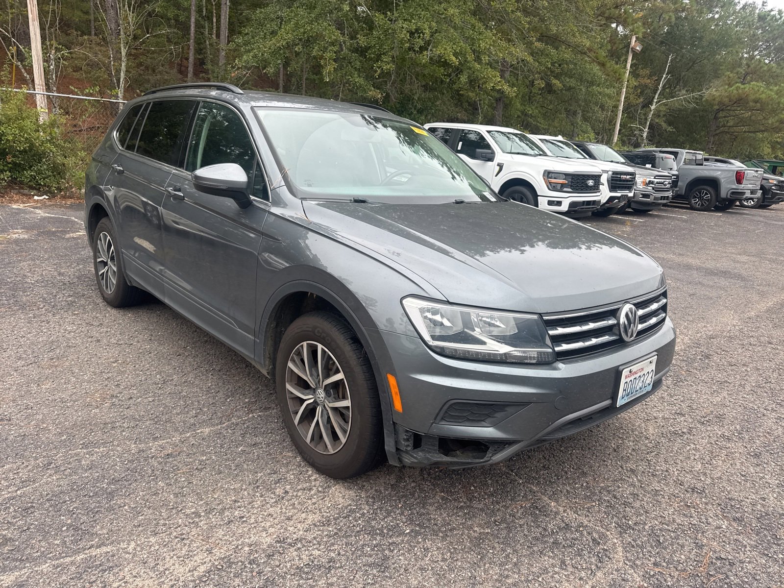 Used 2019 Volkswagen Tiguan SE w/ Panoramic Sunroof Package