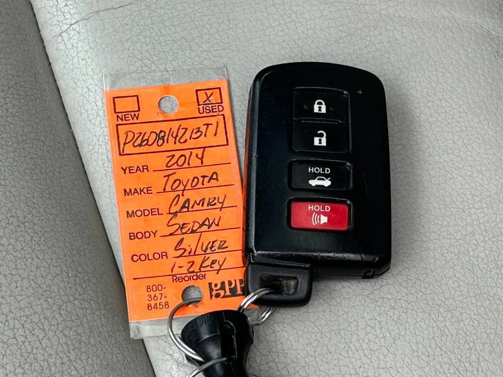Used 2014 Toyota Camry XLE w/ Leather Package FWD image 50