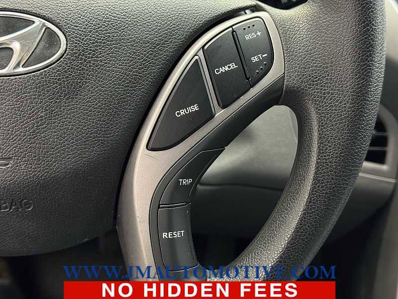 Used 2013 Hyundai Elantra GLS w/ Preferred Pkg FWD image 32