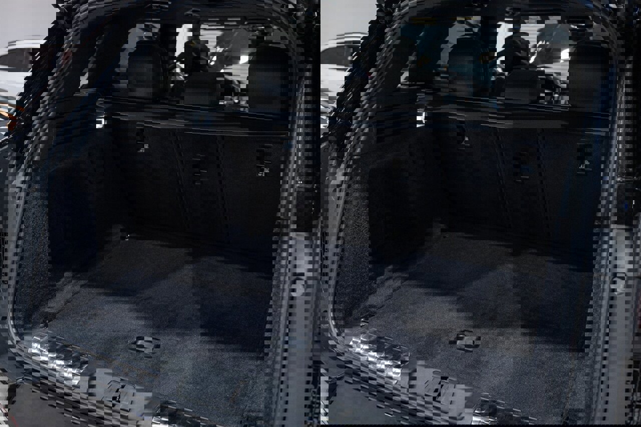 Used 2025 Land Rover Range Rover Sport Dynamic SE image 49