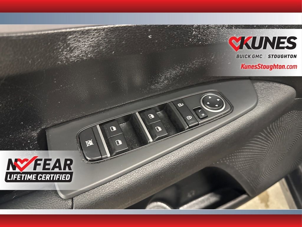 Used 2024 Kia Forte LXS image 19