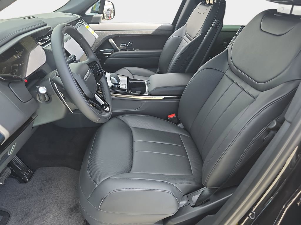New 2026 Land Rover Range Rover Sport Dynamic SE AWD/4WD image 16
