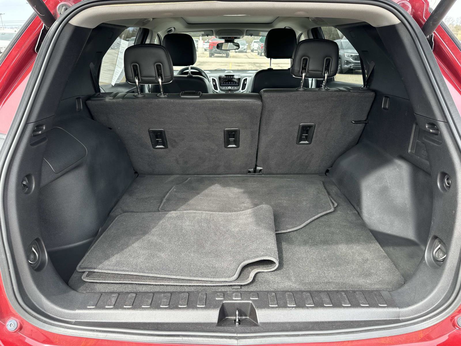 Certified 2018 Chevrolet Equinox Premier image 9