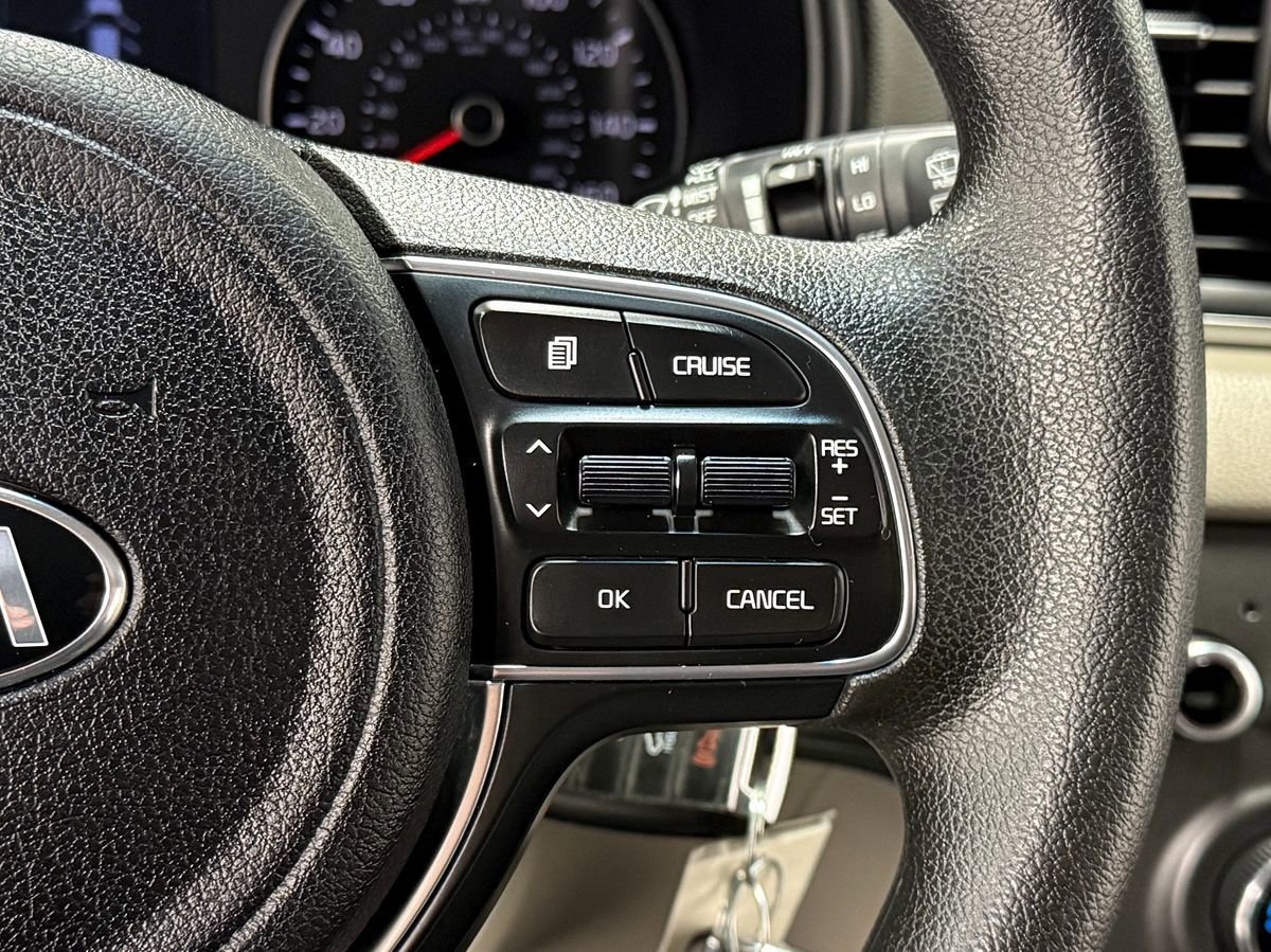 Used 2019 Kia Sportage LX w/ LX Popular Package AWD/4WD image 17