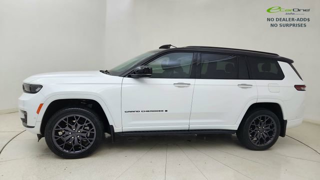 Used 2023 Jeep Grand Cherokee L Summit AWD/4WD image 3