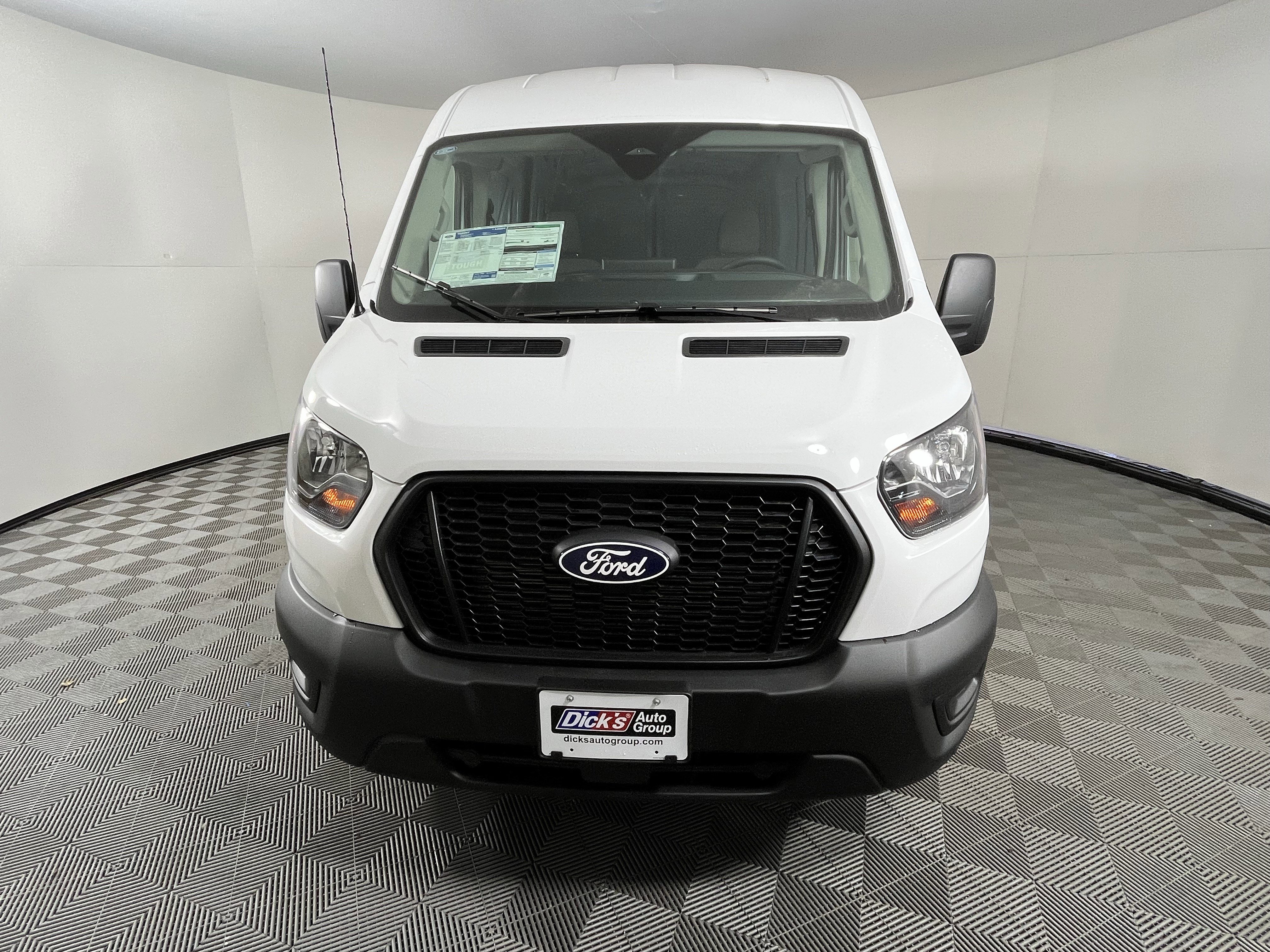 New 2026 Ford Transit 250 148 Medium Roof Extended AWD image 9