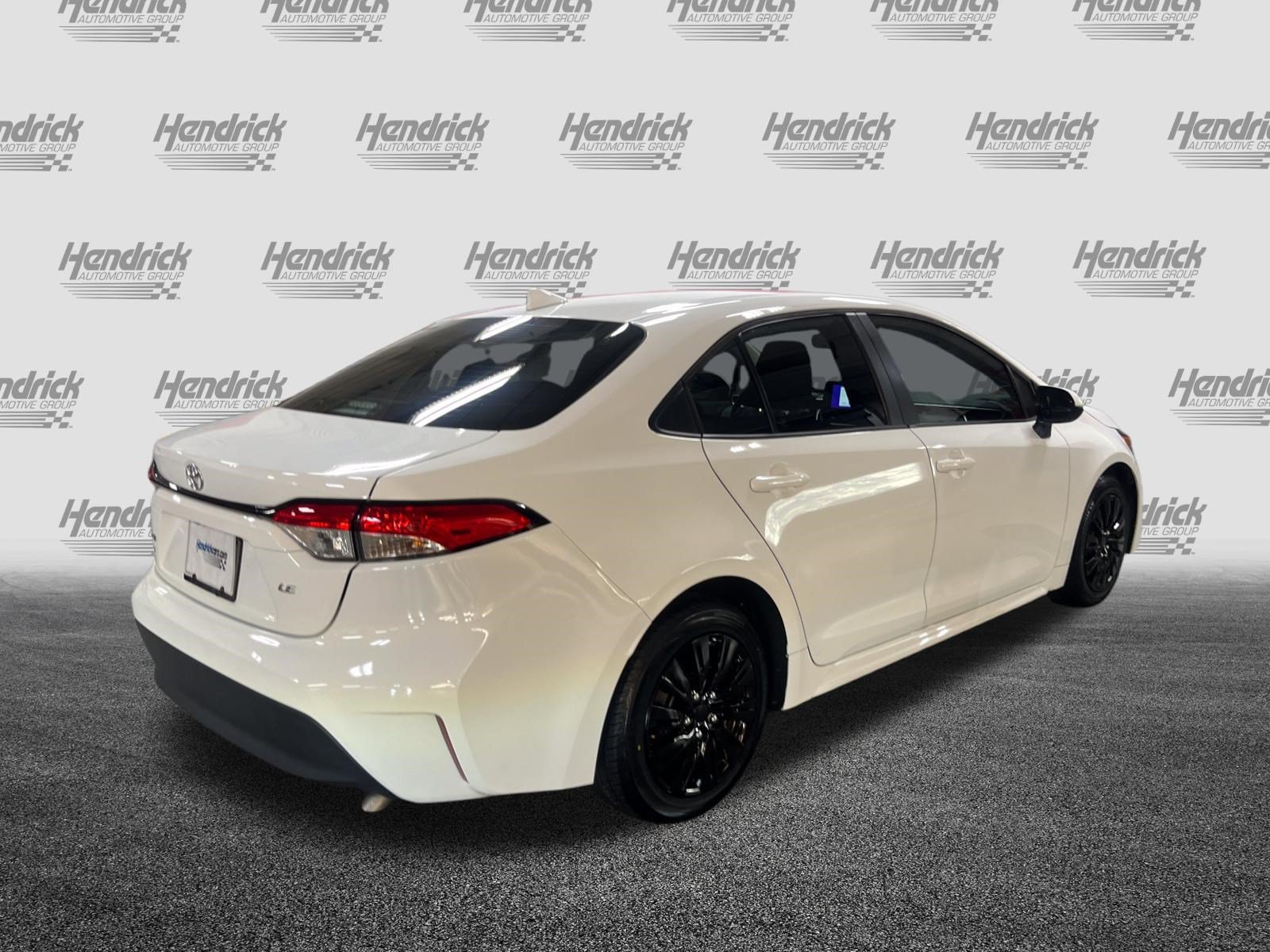 Used 2023 Toyota Corolla LE FWD image 10