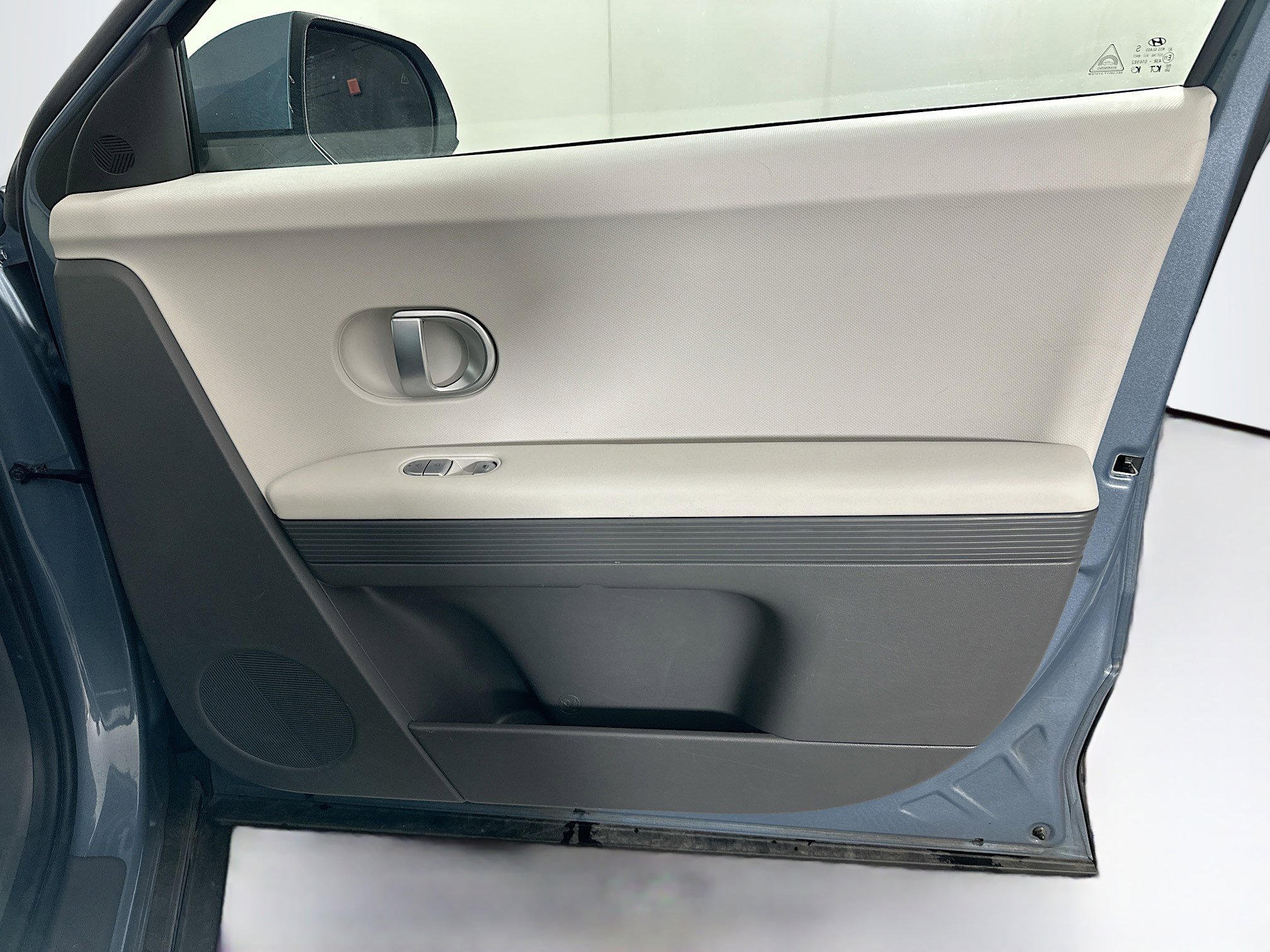 Used 2024 Hyundai Ioniq 5 SEL RWD image 32