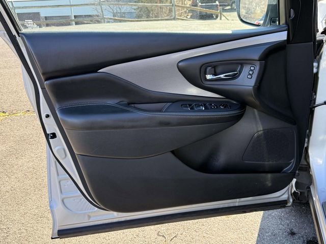 Used 2021 Nissan Murano SL w/ SL Moonroof Package image 9