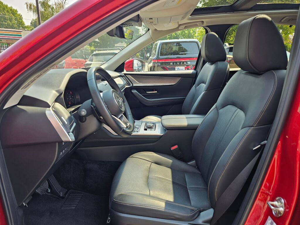 Certified 2024 MAZDA CX-90 Plug-In Hybrid w/ Premium Pkg AWD/4WD image 22
