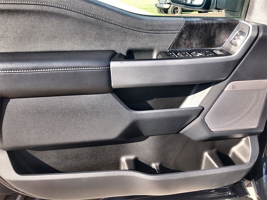 Used 2023 Ford F250 Lariat w/ Lariat Ultimate Package image 13