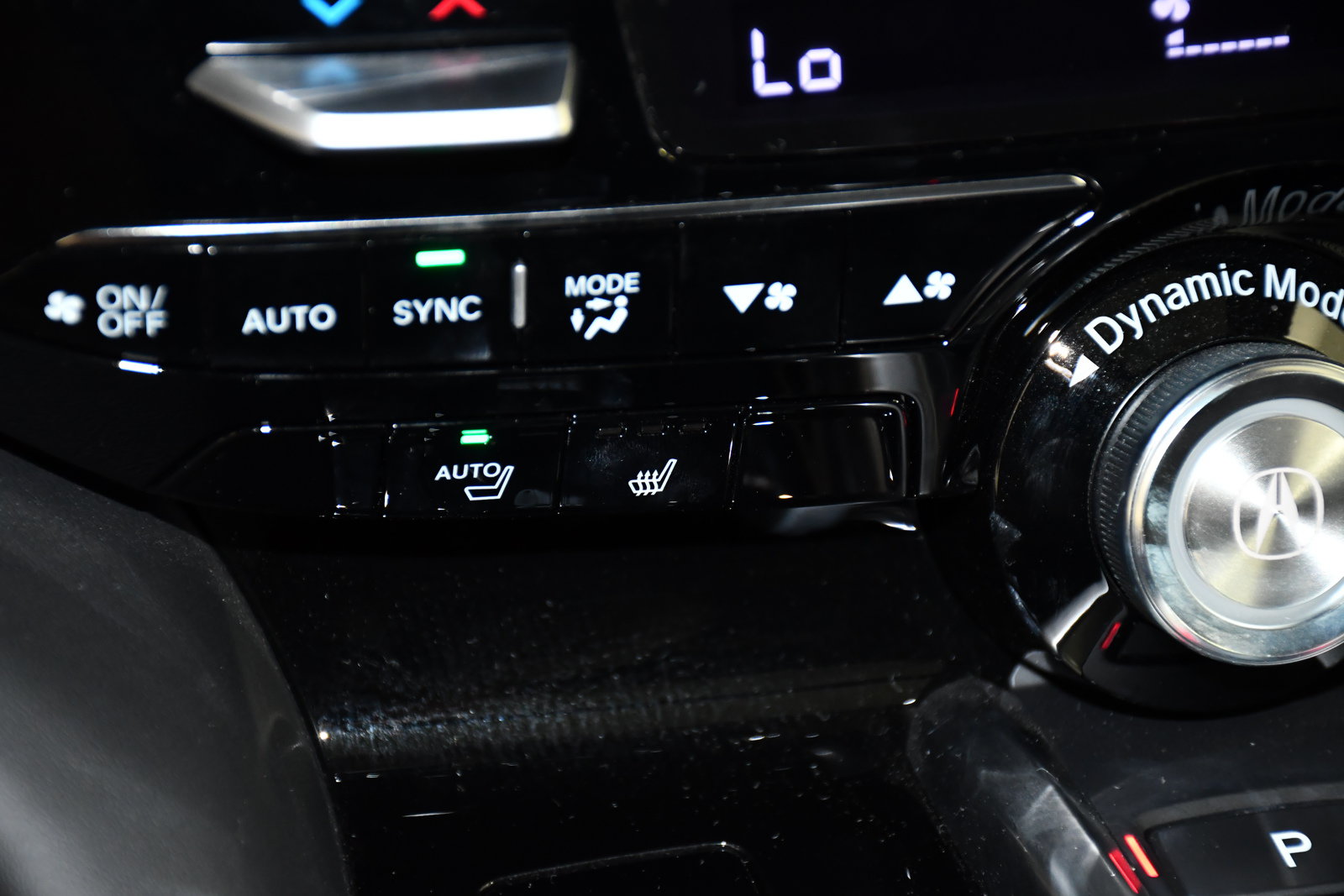 Certified 2025 Acura MDX w/ Technology Package AWD/4WD image 28