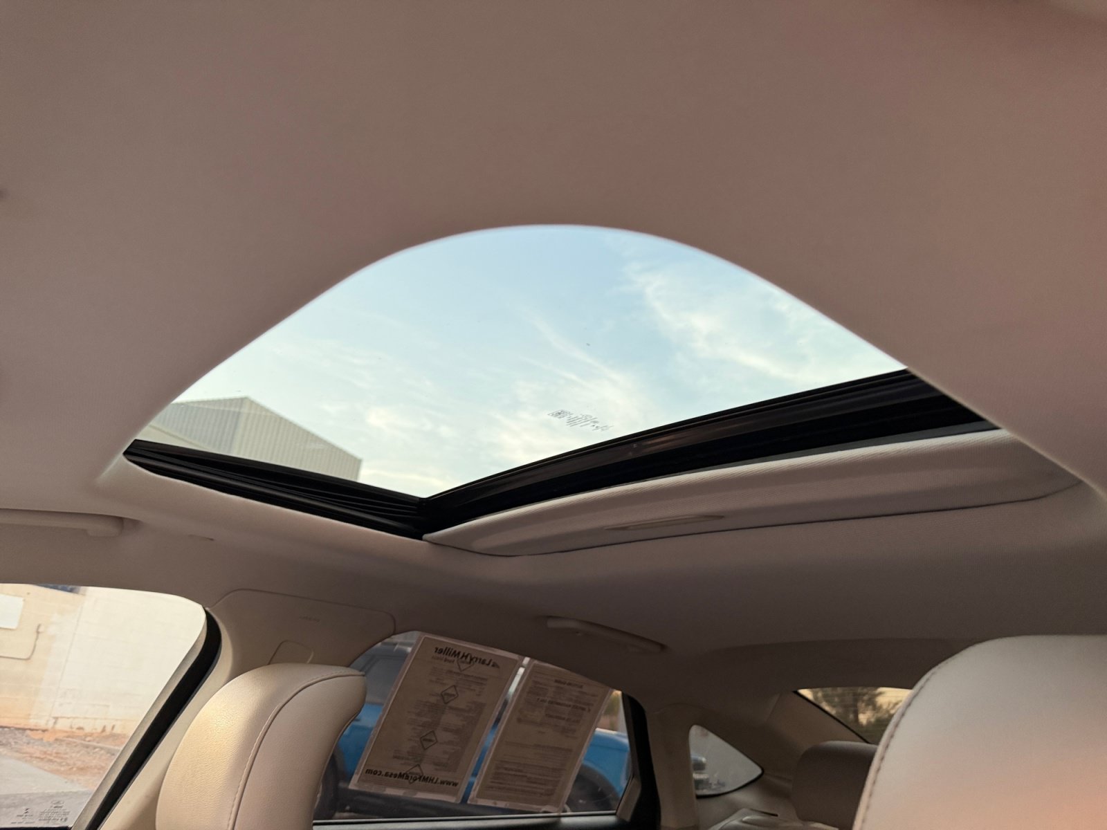 Used 2019 Ford Fusion SEL FWD image 28