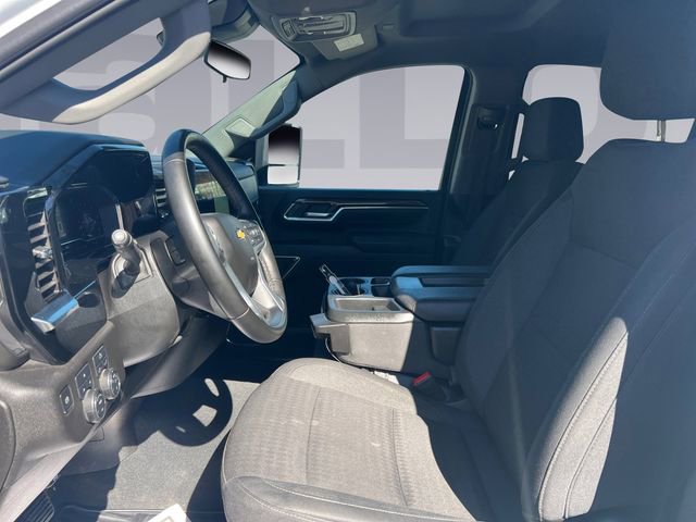 Used 2025 Chevrolet Silverado 2500 LT w/ Convenience Package image 10