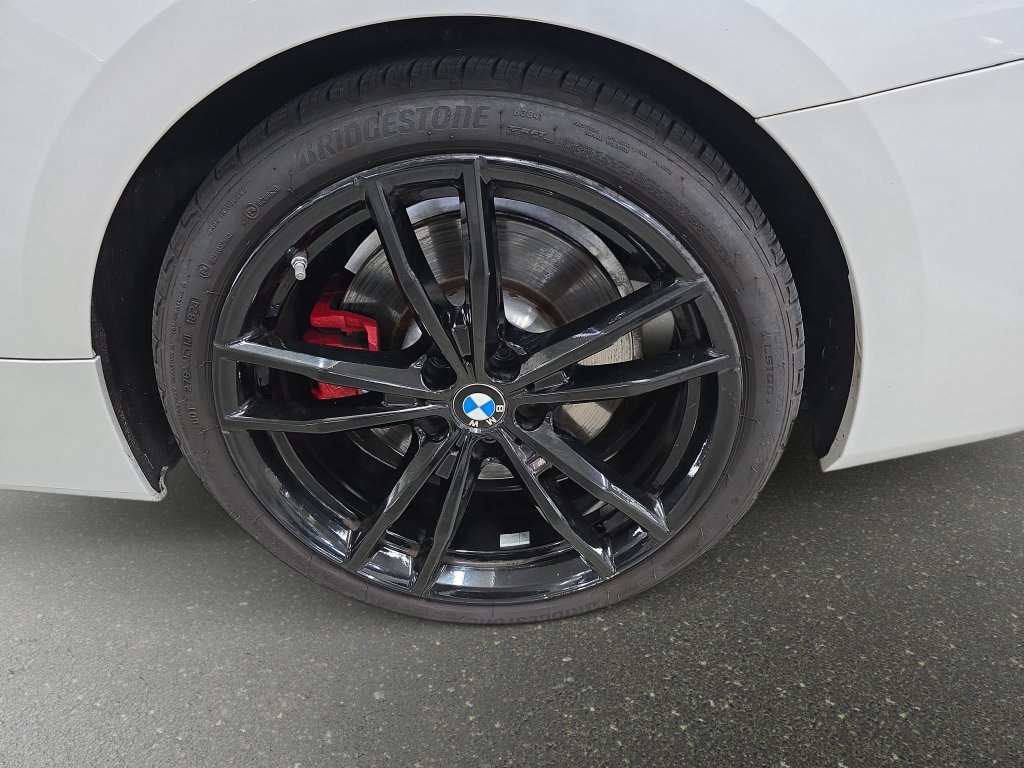 Used 2024 BMW M440i Convertible RWD image 29