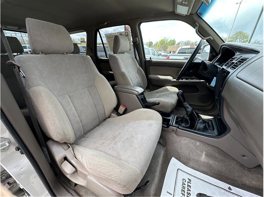 Used 2000 Toyota 4Runner SR5 image 15
