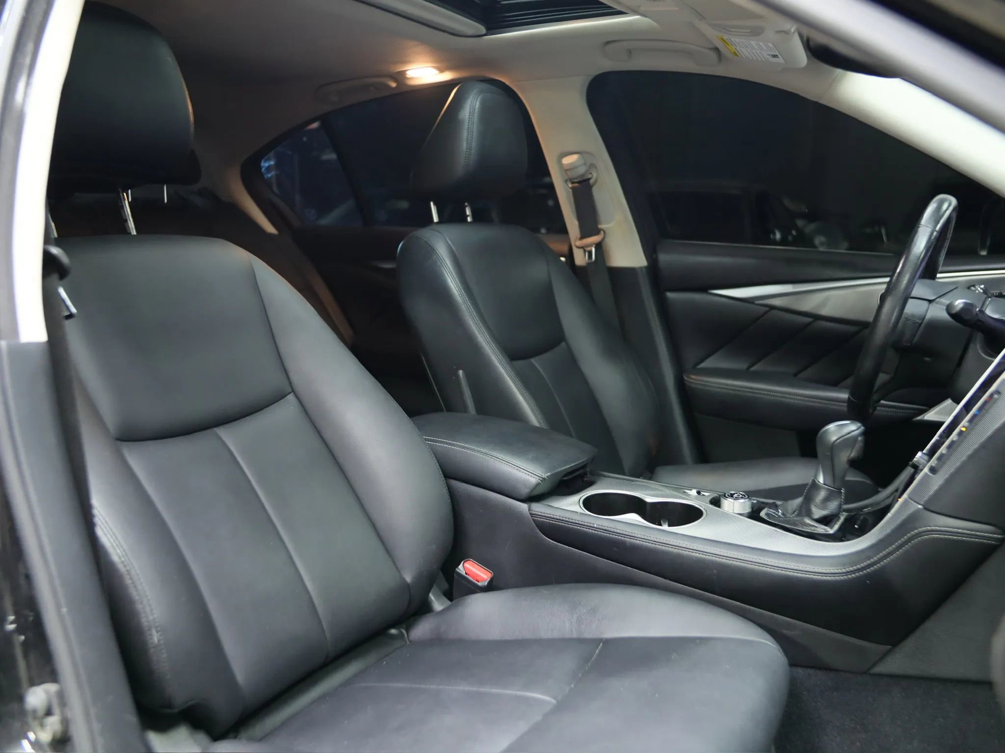 Used 2017 INFINITI Q50 Premium w/ 2.0T Premium Plus Package image 27