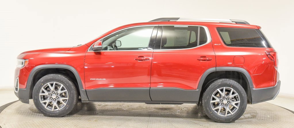 Used 2023 GMC Acadia SLT w/ Preferred Package image 13