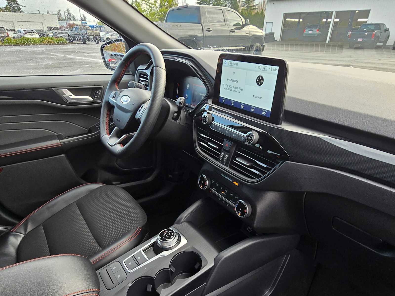 Used 2025 Ford Escape ST-Line Select AWD/4WD image 12