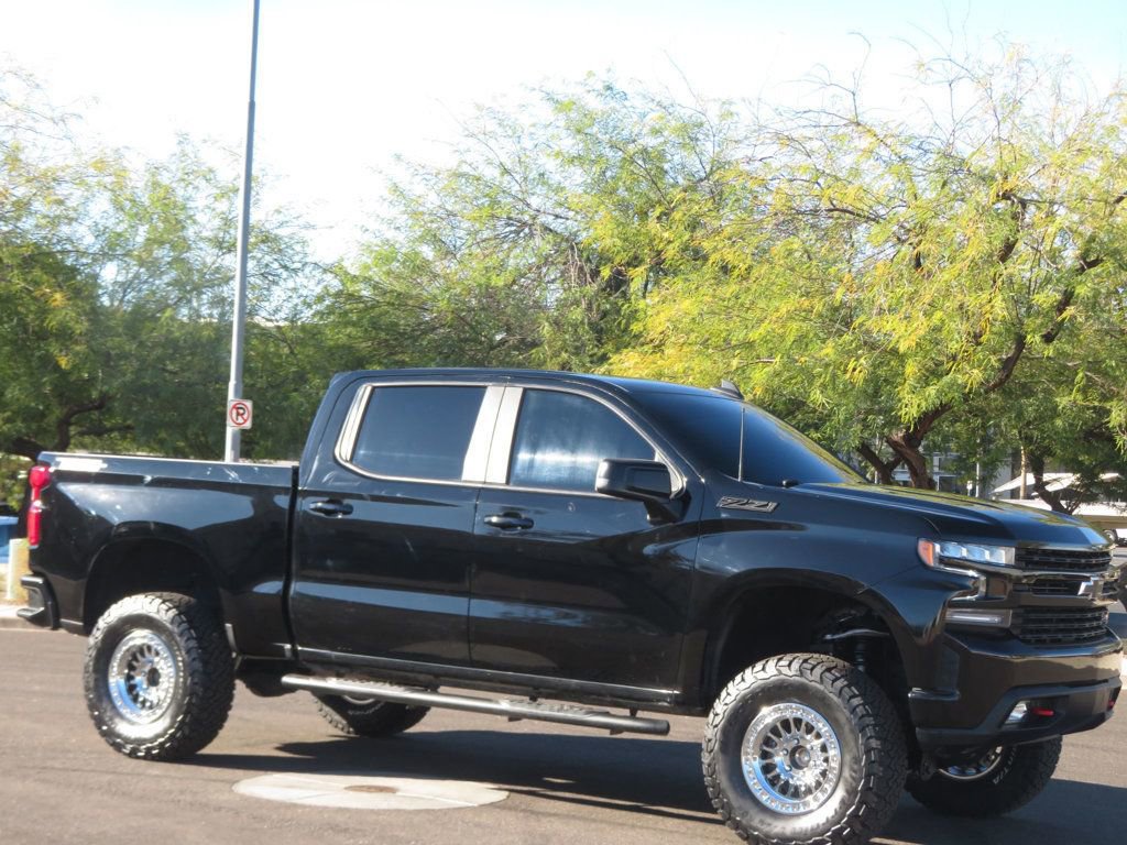 Used 2021 Chevrolet Silverado 1500 LT Trail Boss w/ Bed Protection Package AWD/4WD image 4