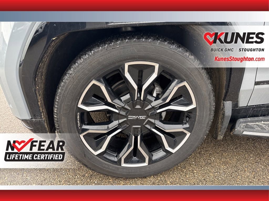 Used 2024 GMC Sierra EV Denali image 14