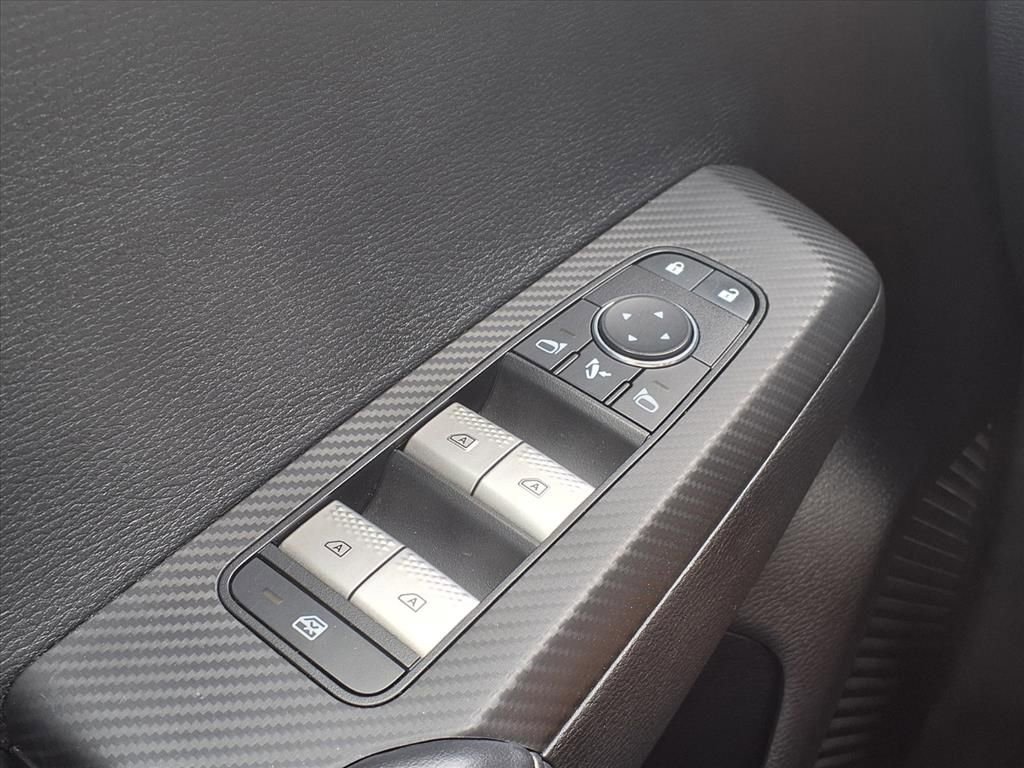 Used 2024 Mitsubishi Outlander Ralliart AWD/4WD image 28