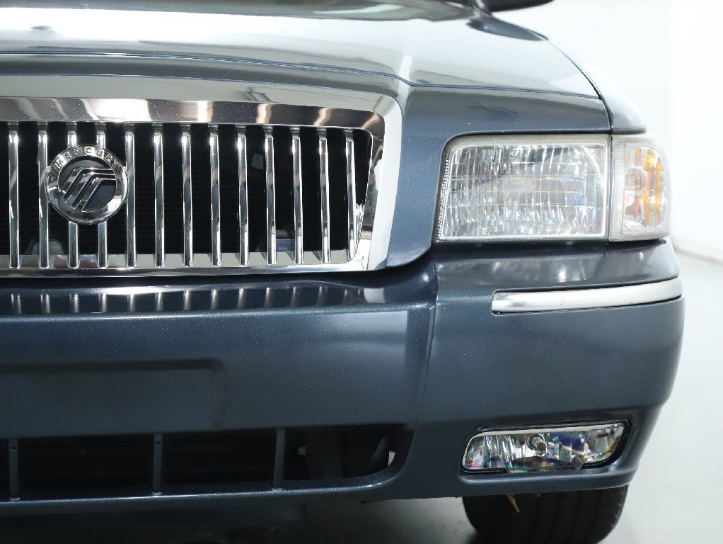 Used 2008 Mercury Grand Marquis GS image 17