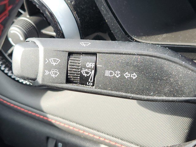 Used 2025 Chevrolet Colorado Z71 w/ Technology Package image 37