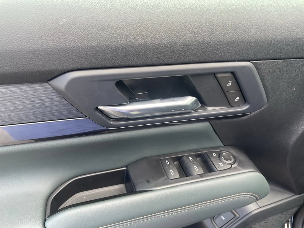 New 2026 GMC Terrain AT4 AWD/4WD image 12