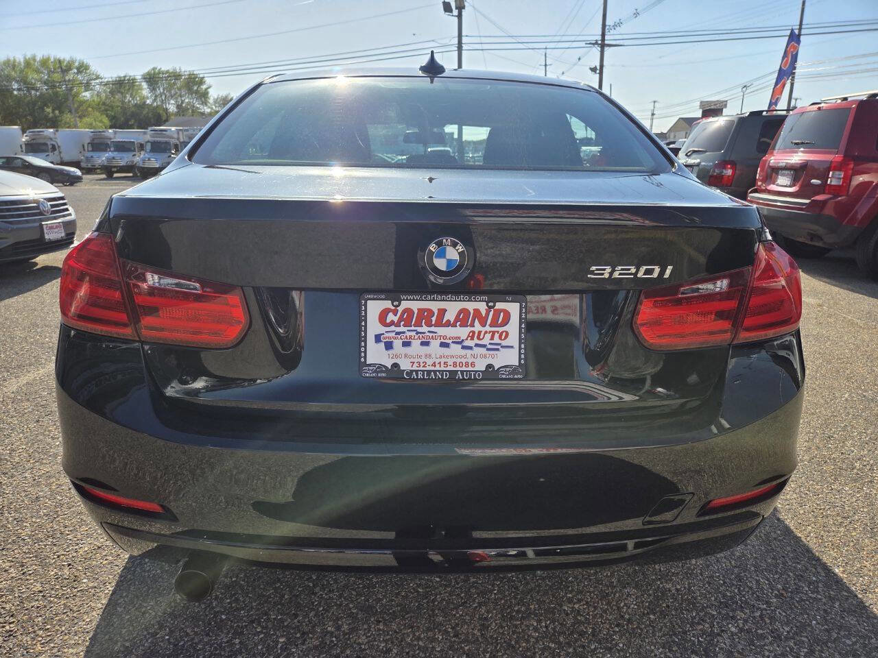 Used 2015 BMW 320i Sedan RWD image 8