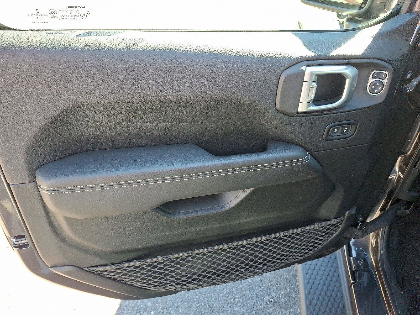 Certified 2021 Jeep Wrangler Unlimited Sahara w/ Dual Top Group image 12