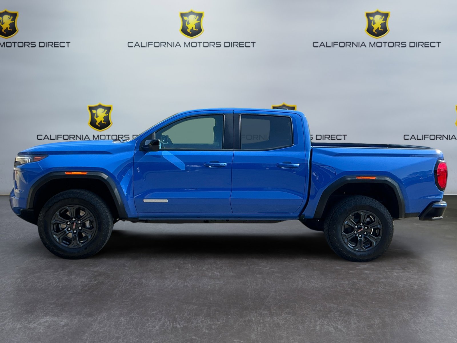 Used 2025 GMC Canyon Elevation w/ Convenience Package image 8