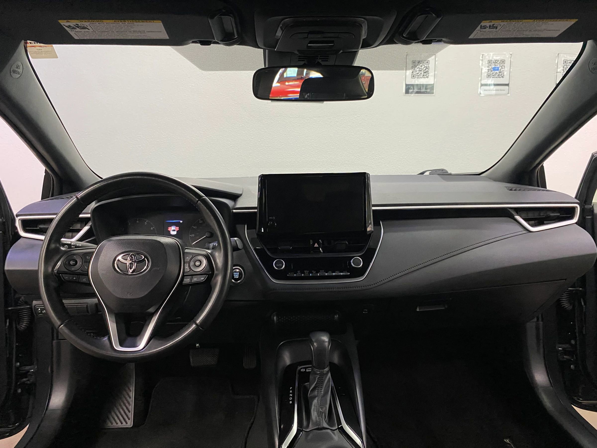 Used 2023 Toyota Corolla SE image 13