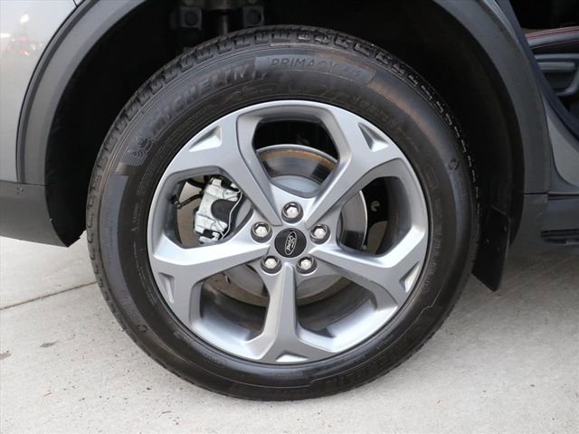 Used 2025 Ford Escape ST-Line w/ Tech Pack #1 image 8