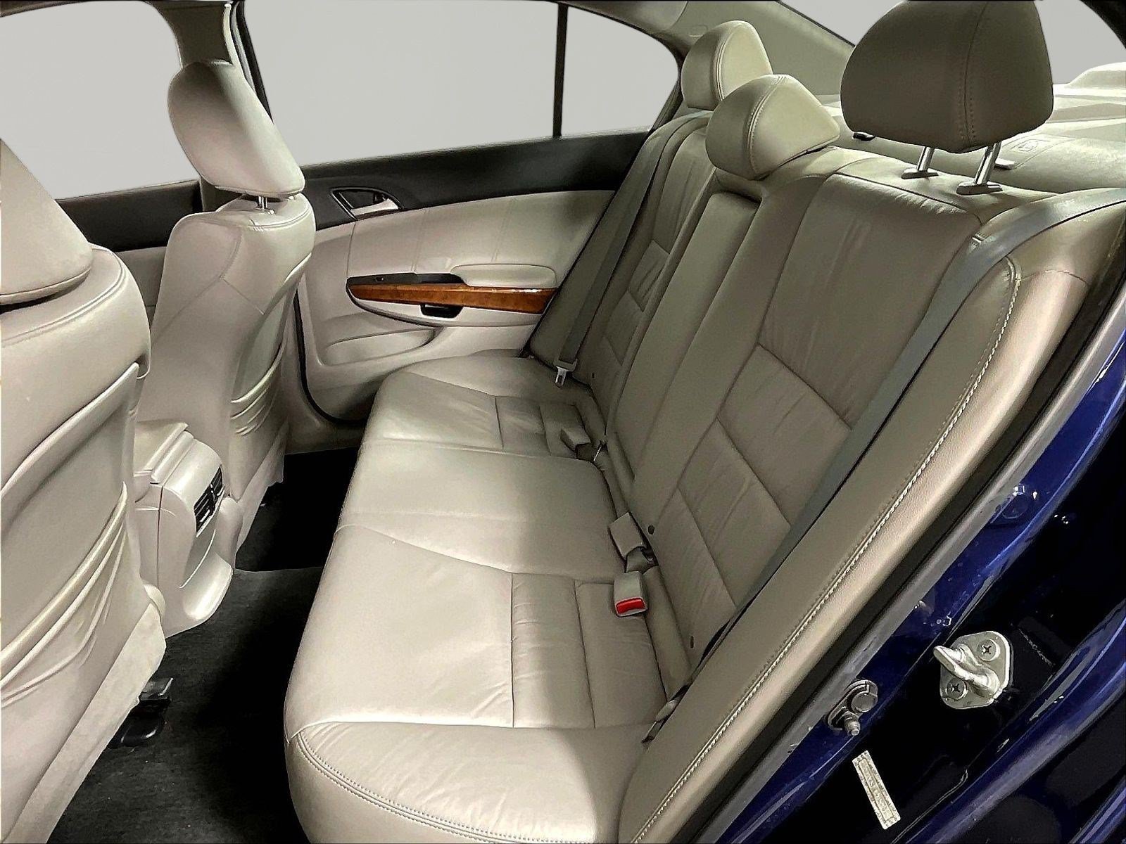 Used 2012 Honda Accord EX-L image 21